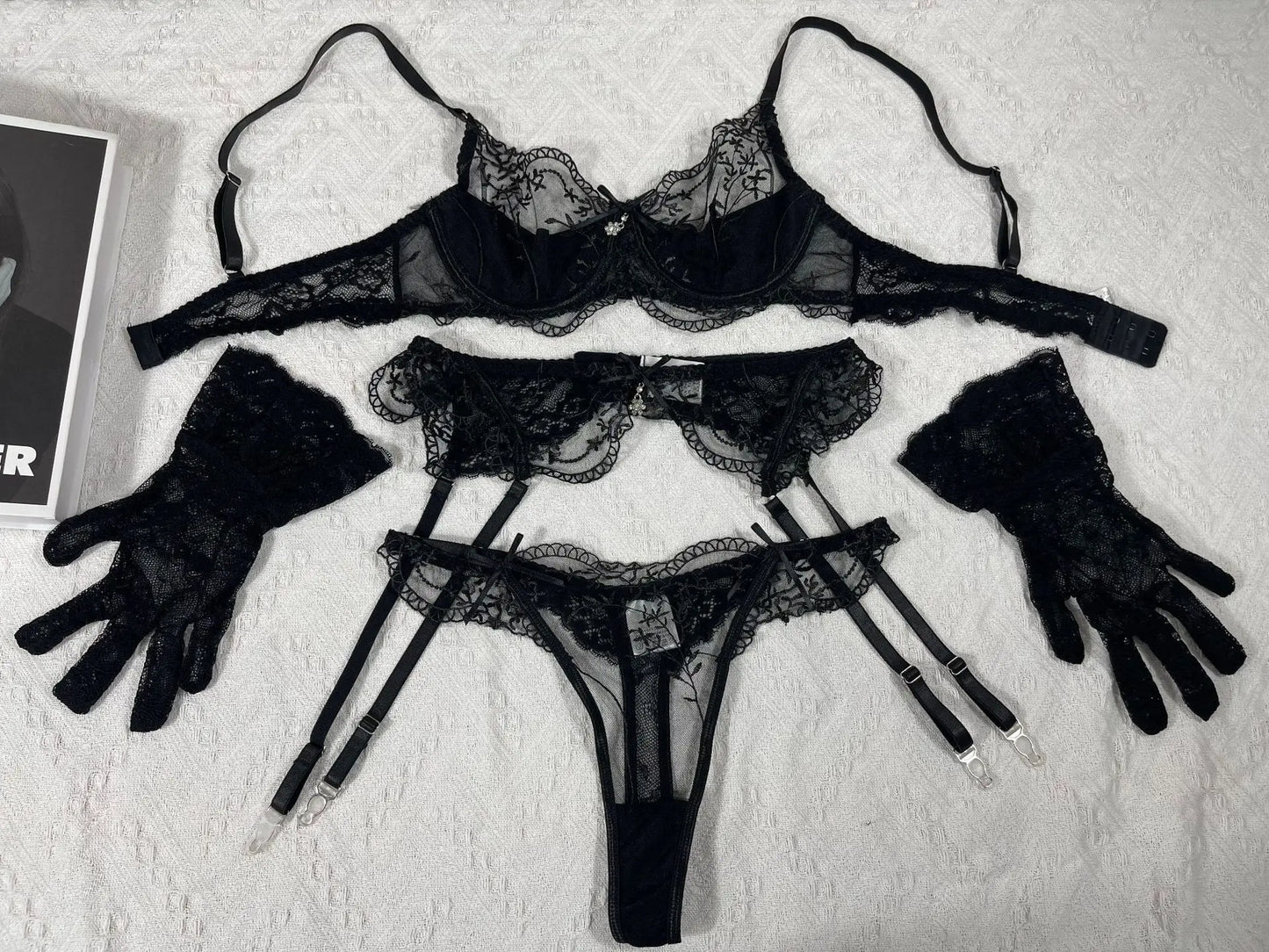 Lorna 4-Piece Black Lace Lingerie Set with Lace Gloves